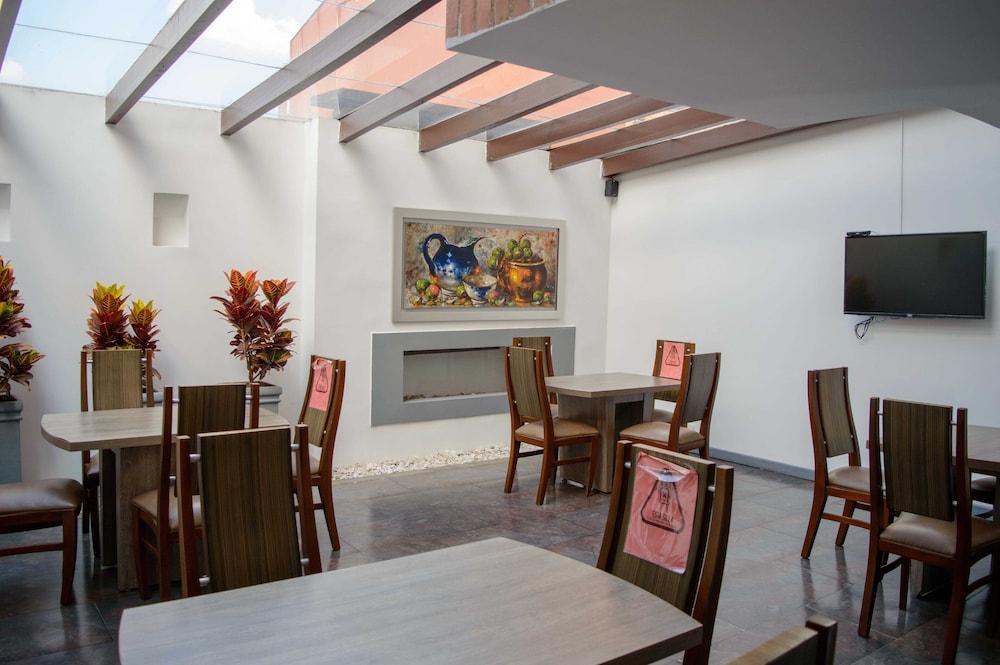 Hotel Confort 80 Zona Rosa Bogotá Zewnętrze zdjęcie